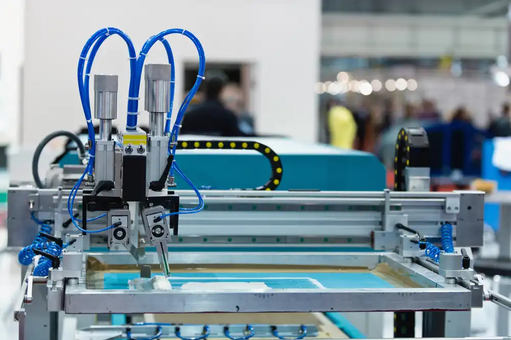 Kelebihan Mesin Sablon Otomatis untuk Produksi Massal