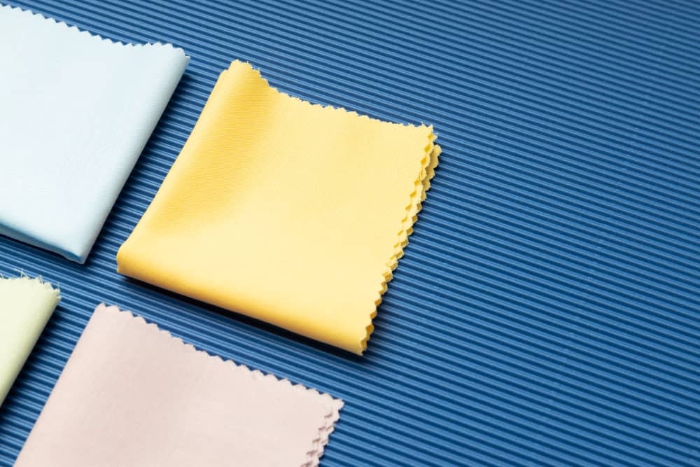 Jersey berbahan nylon